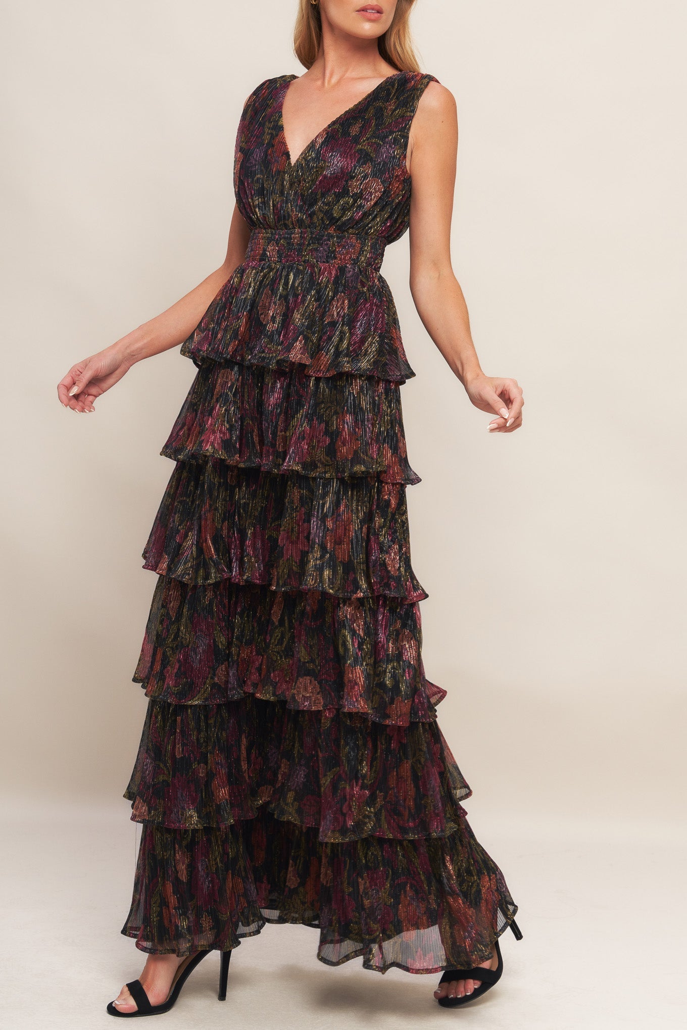 Romantic V Neck Tiered Maxi Dress Trendy Maxi Dresses Outfit Idea for Women | Ro + Ivy