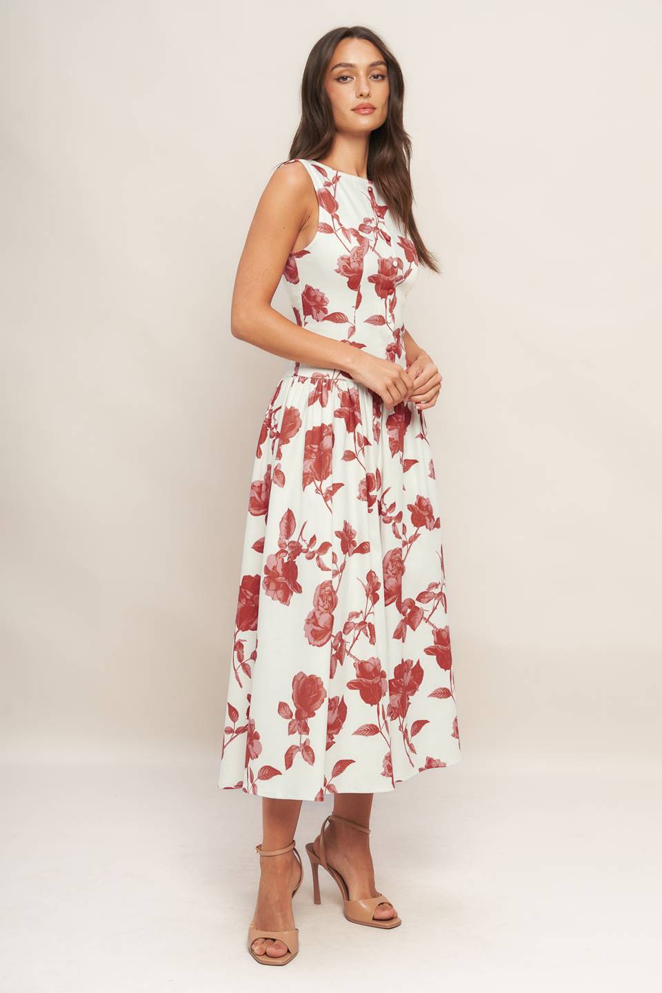 Floral Printed Sleeveless Midi Dress Trendy Midi Dresses Outfit Idea for Women | Ro + Ivy