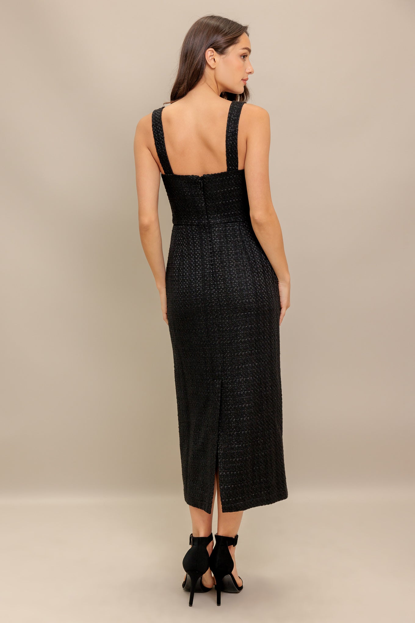 Tweed Pencil Midi Dress with Pockets Trendy Midi Dresses Outfit Idea for Women | Ro + Ivy