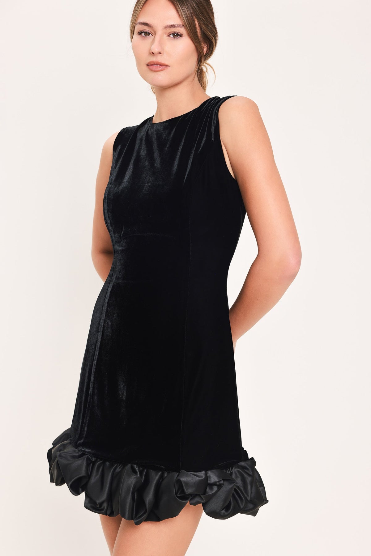 Black Sleeveless Mini Dress with Contrast Bubble Hem and Satin-Like Trim
