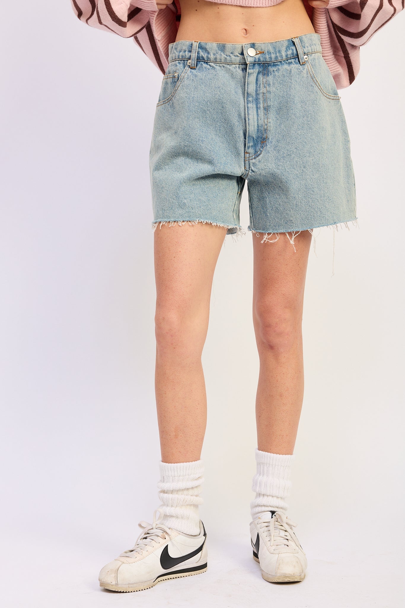 Raw Edge Hem Denim Shorts — 100% Cotton Casual Everyday Summer Style - Denim Shorts