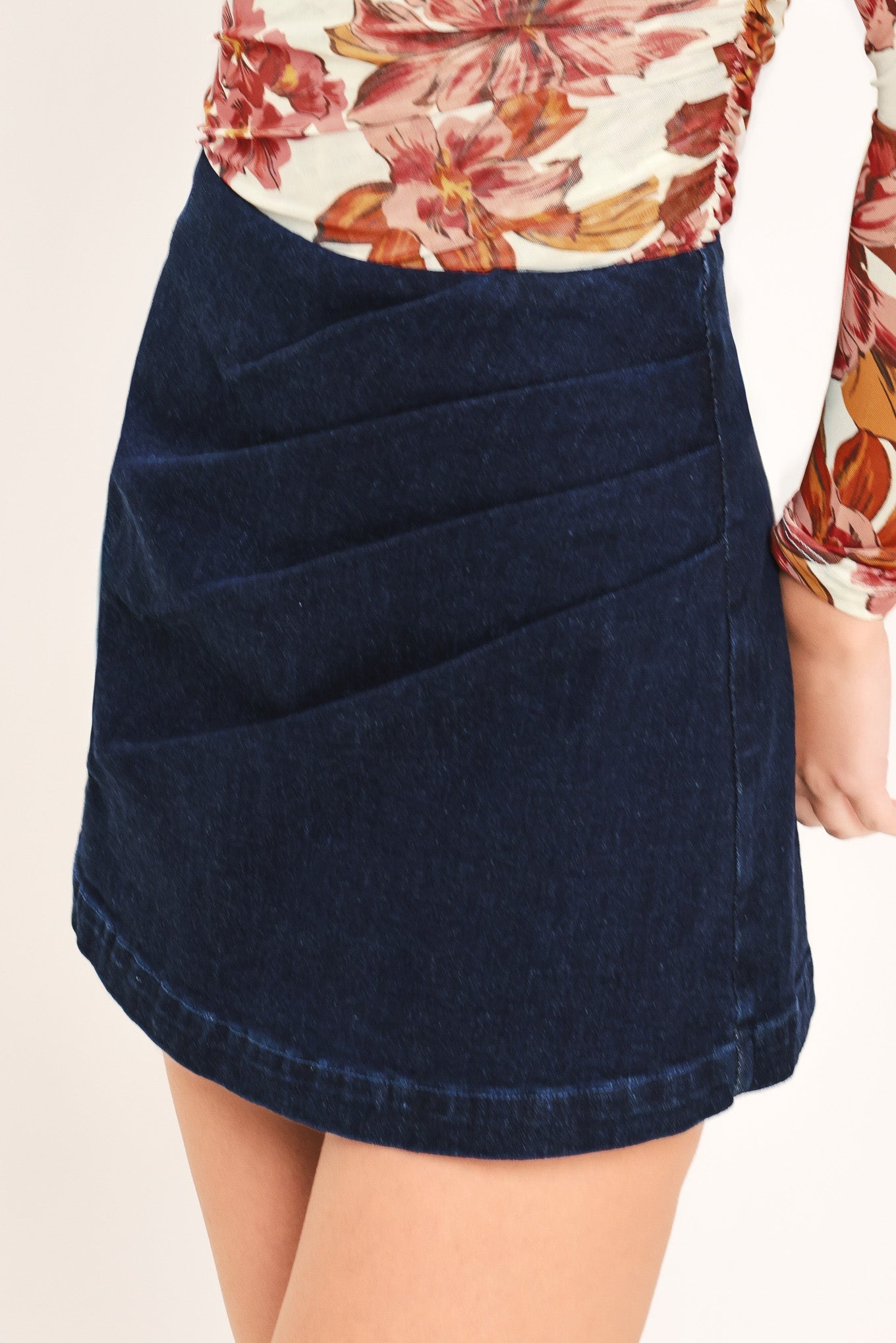 Side Pleats Mini Denim Skort