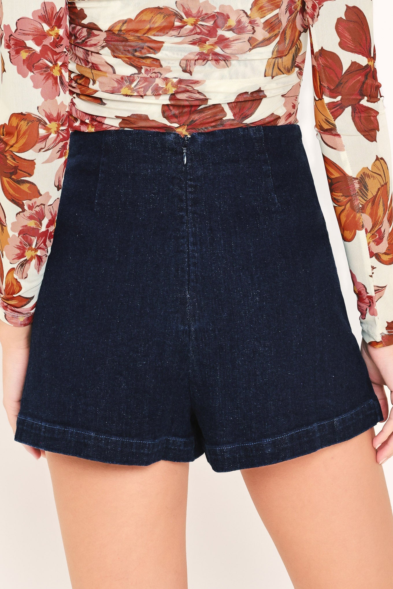 Side Pleats Mini Denim Skort