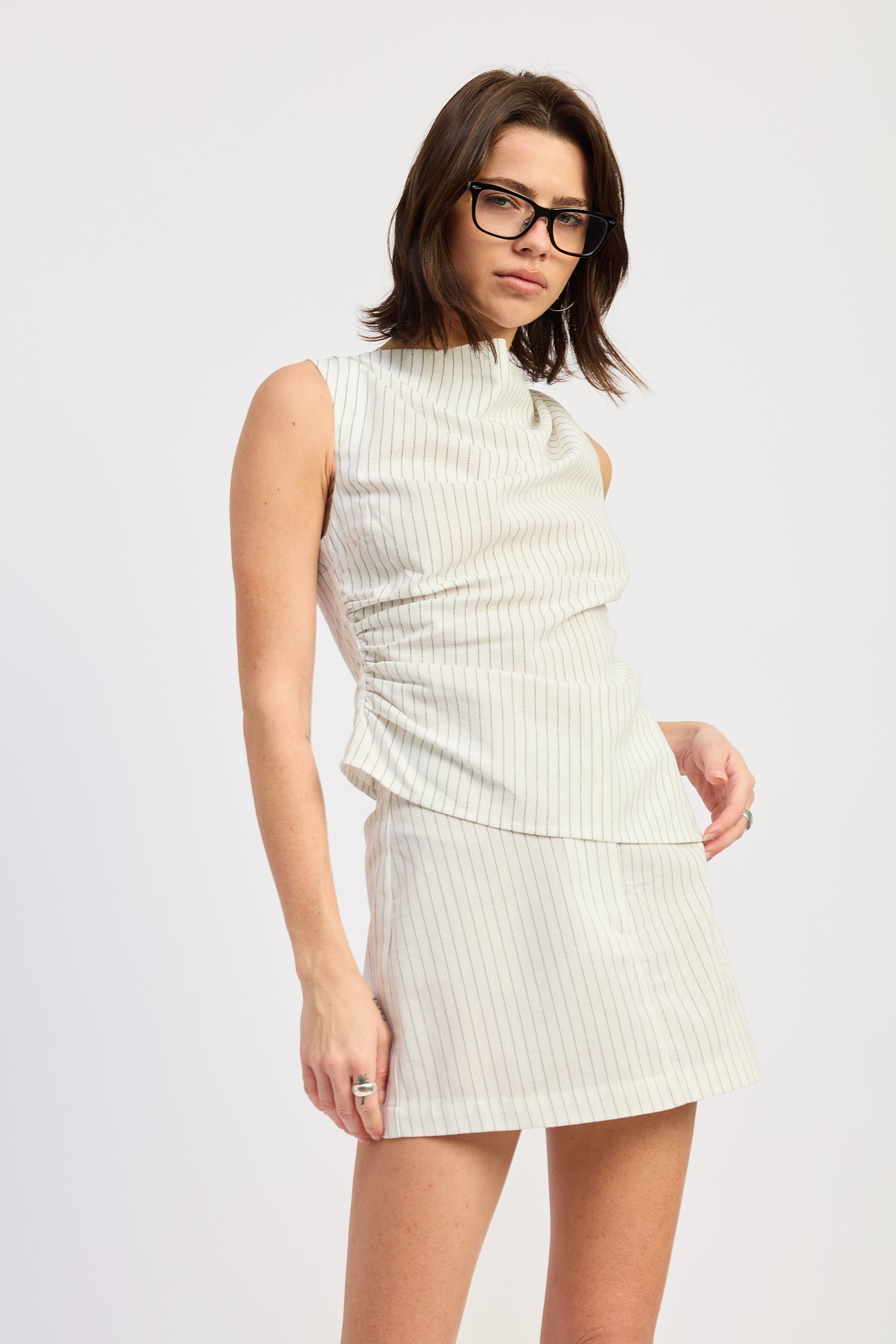 Sleeveless Back Zipper Top — Viscose Linen Blend Structured Everyday Style - Off White Black Stripe Tops