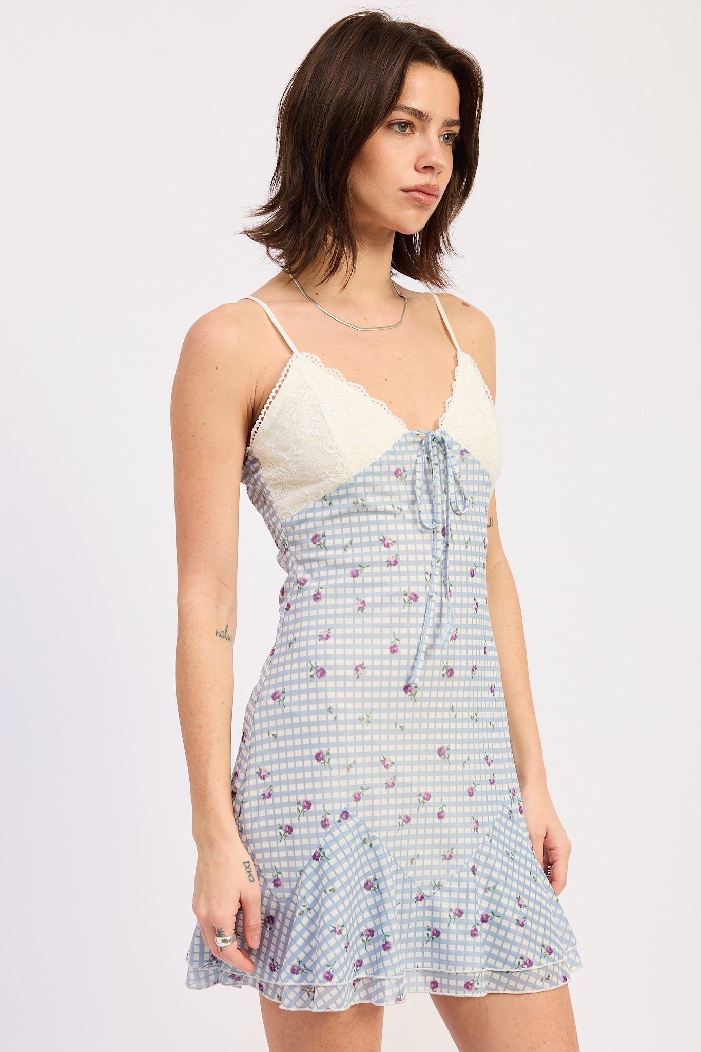 Contrast Lace Detail Slip Mini Dress — Lined Feminine Elegant Everyday Style