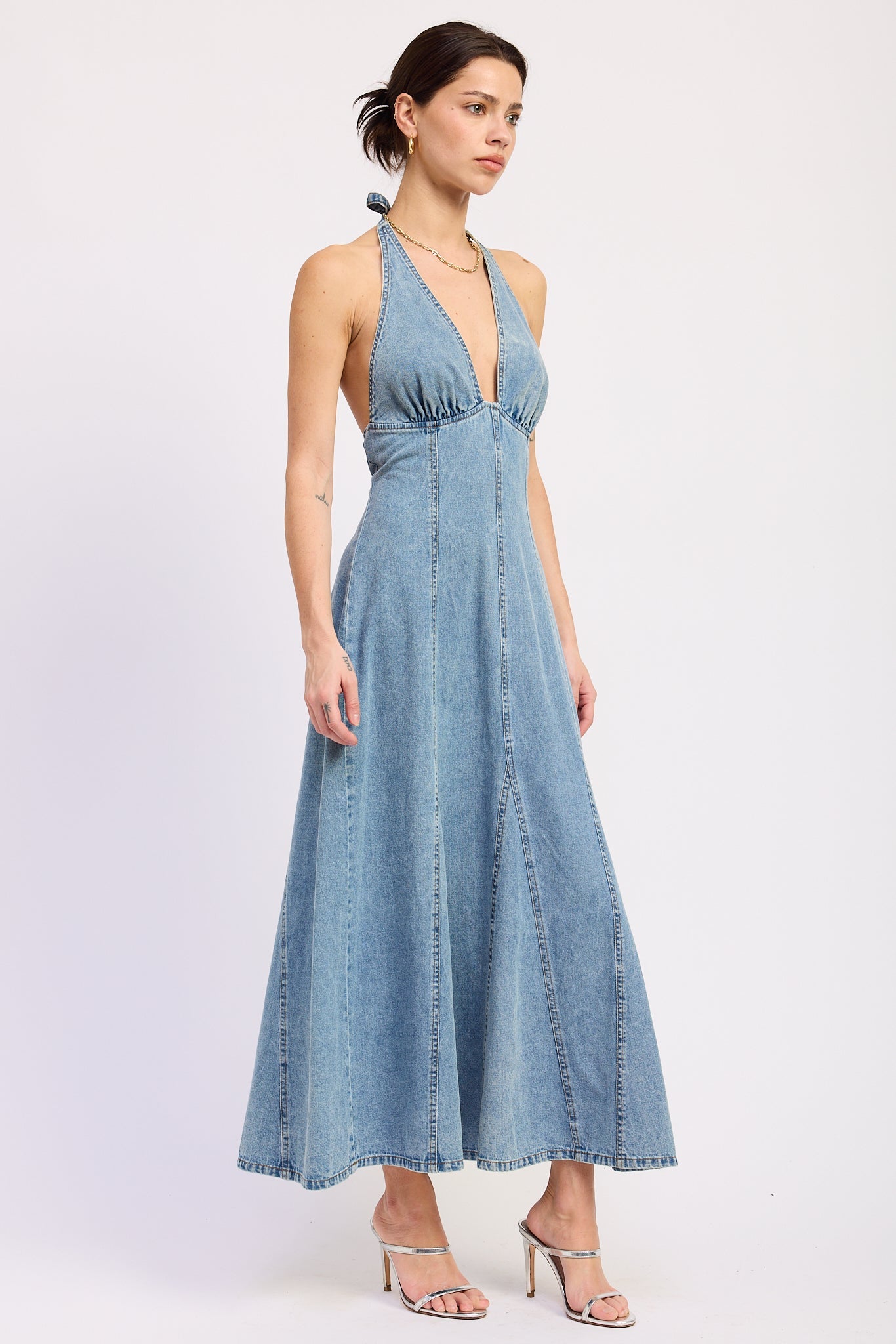 Halter Denim Godet Midi Dress — Cotton Polyester Grommet Belt Structured Style - Midi Dresses