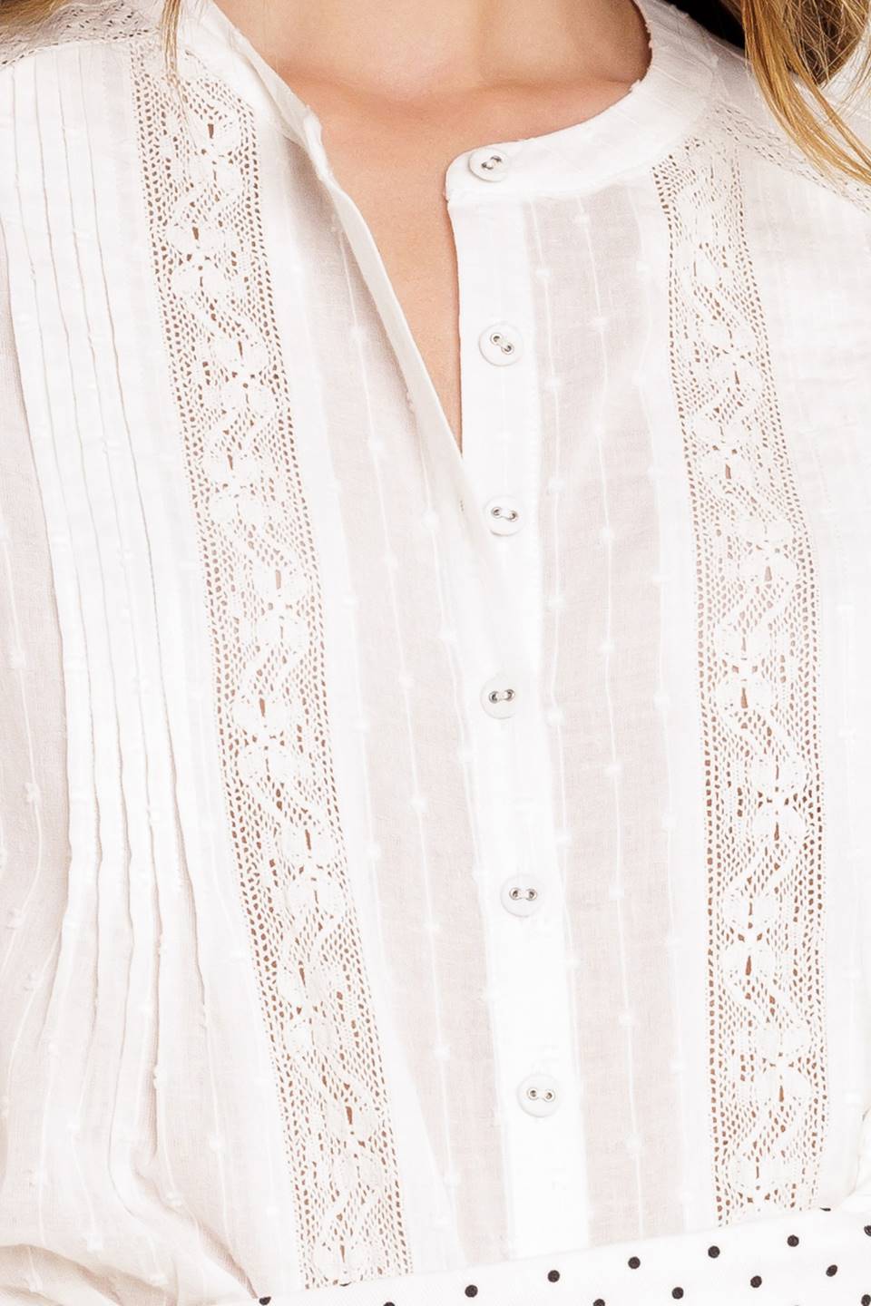 3/4 Sleeve Lace Inset with Pleats Button Up Shirt Trendy Shirts Outfit Idea for Women | Ro + Ivy