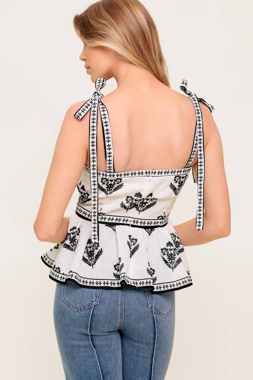 Peplum Shoulder Tie Top | Trendy Tops Outfit Idea for Women by Ro + Ivy | Elevated Basics, Modern Comfort & Style