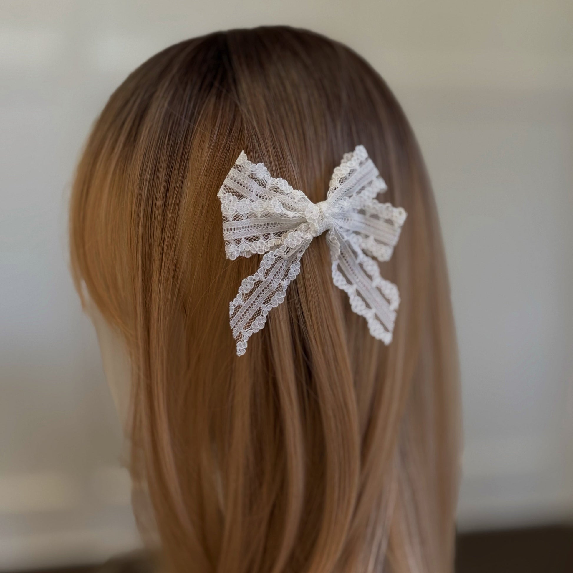 Lace & Grace Hair Clip Set Of 2 - Hair Accessories