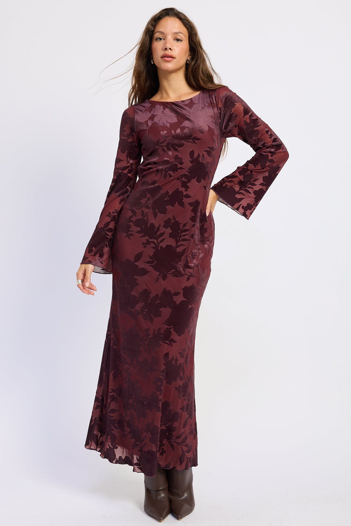 Long-Sleeve Maxi Dress with Open Back Wine