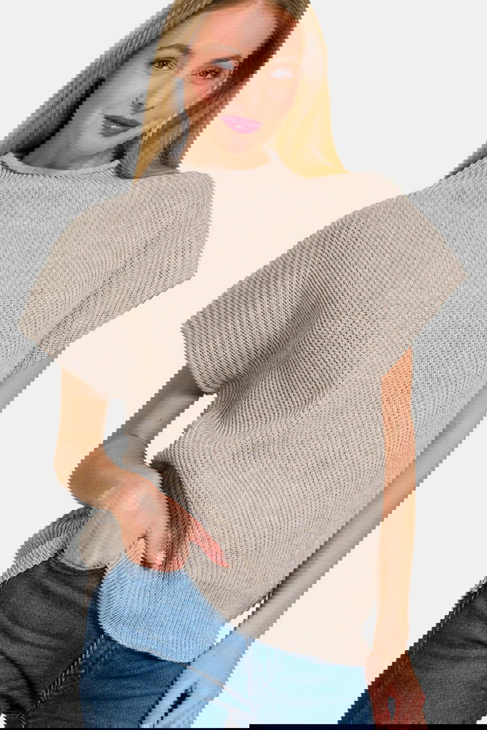 Minimalist Short Sleeve Mock Neck Sweater Top in Mocha – outfit idea for women | Ro + Ivy