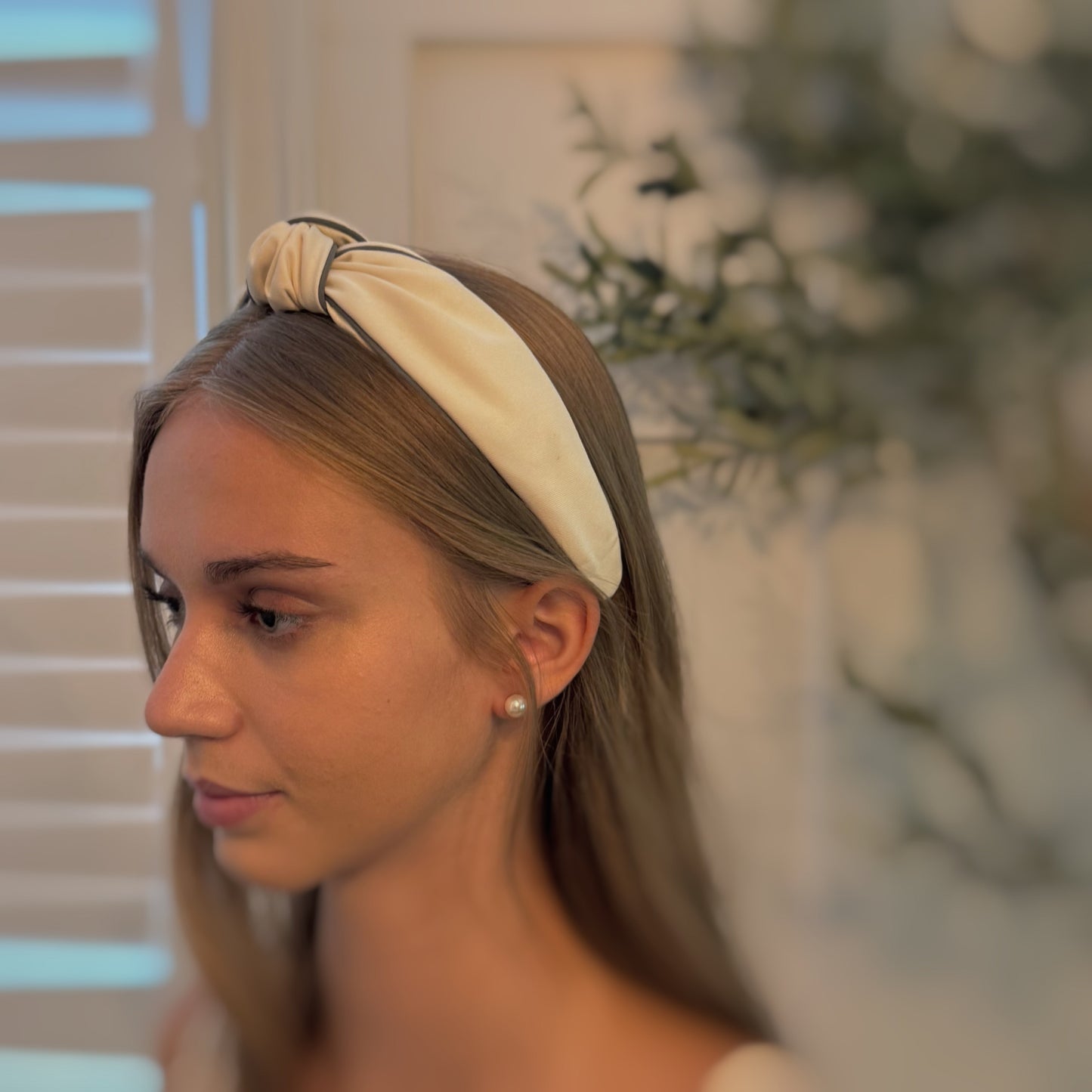 Contrast Piped Structured Preppy Headband — Classic Timeless Style - Headbands