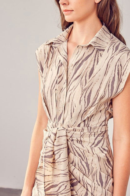 Printed Front Tie Dress - Ro + Ivy