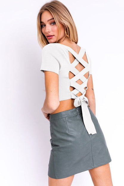 Short Sleeve Criss Cross Back Knit Top - Ro + Ivy