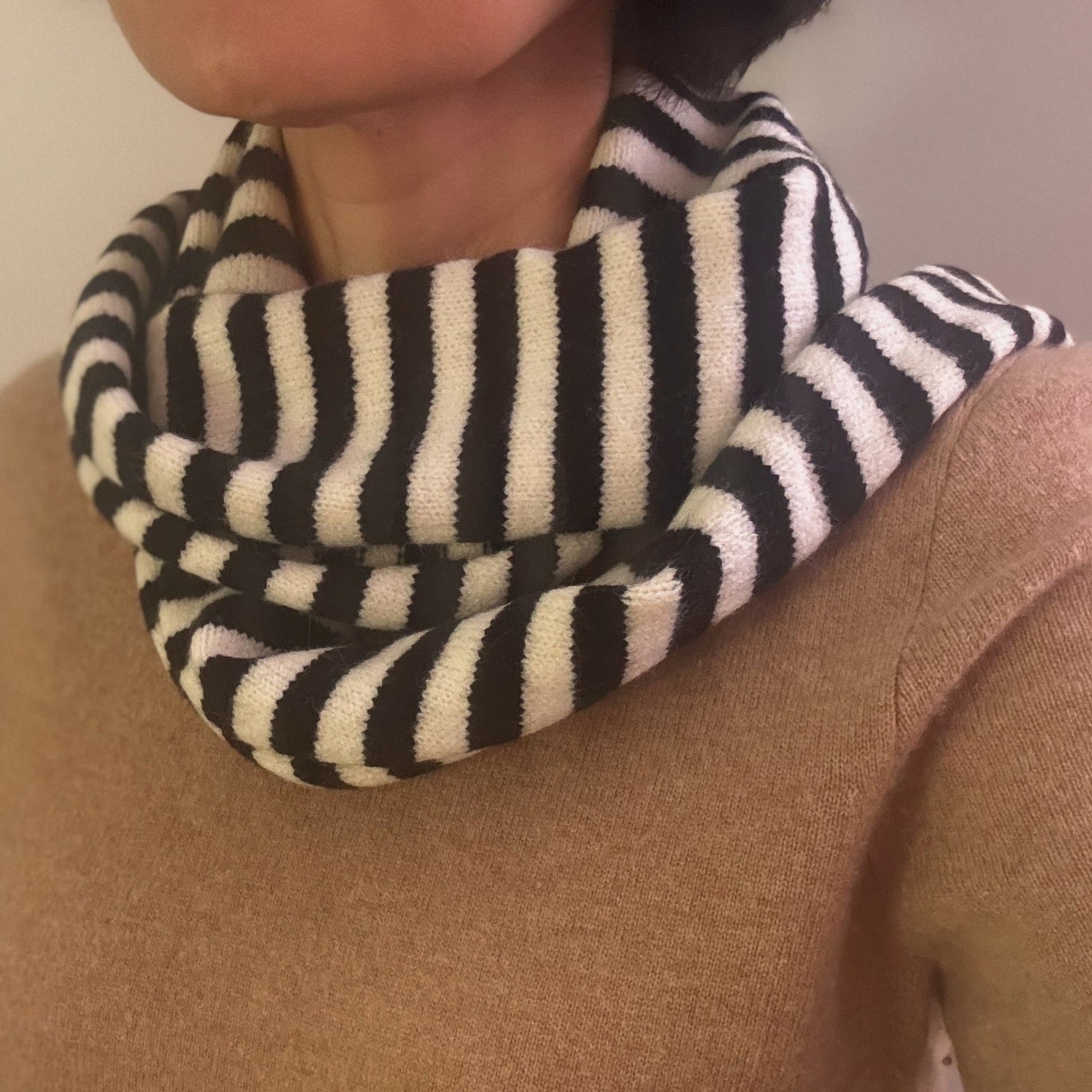 Slim Minimalist Knit Scarf – Two-Tone & Striped - Black & Ivory Stripe Scarves