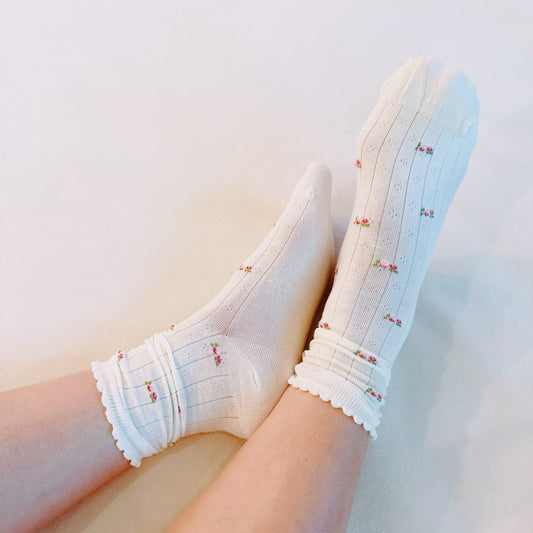 Vintage Floral Ankle Socks 2-Pack — Classic Breathable Knit - Socks