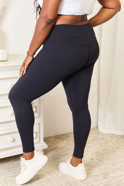 Wide Waistband Sports Leggings - Ro + Ivy