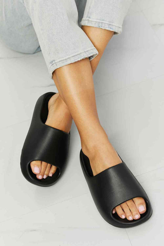 Women's Black Open Toe Slides | Slides | Ro + Ivy