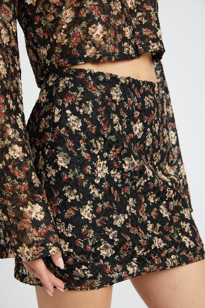 Women's Lace Mini Skirt | Skirts | Ro + Ivy