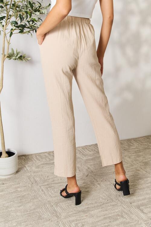 Women's Light Weight Ankle Pants with Pockets | Pants | Ro + Ivy