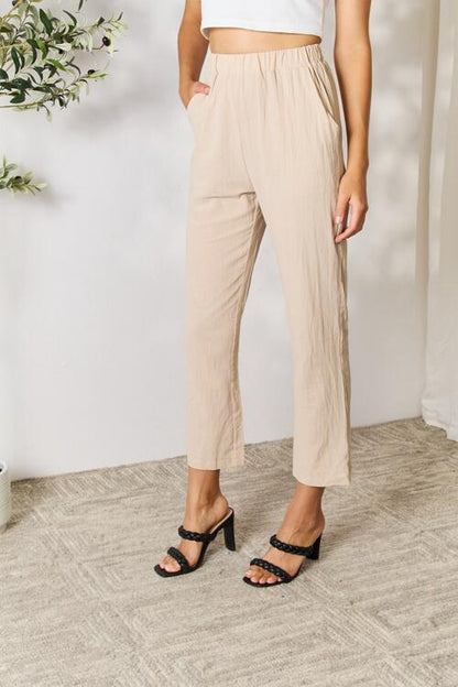 Women's Light Weight Ankle Pants with Pockets | Pants | Ro + Ivy