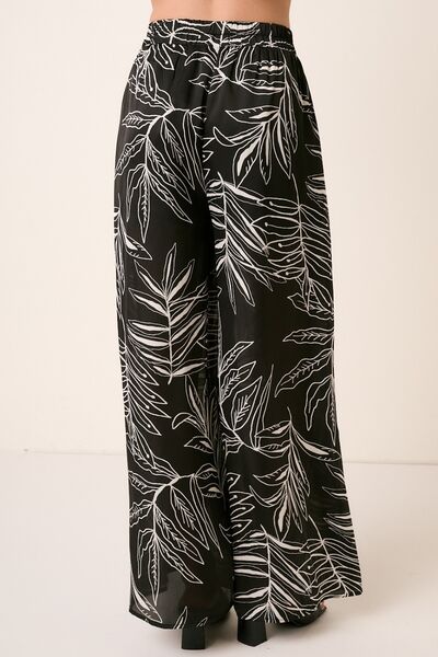 Women's Resort Style Printed Wide Leg Pants | Pants | Ro + Ivy