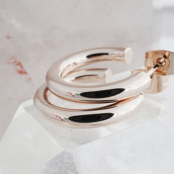 Women's Small Gold Thick Hoops | Earrings | Ro + Ivy
