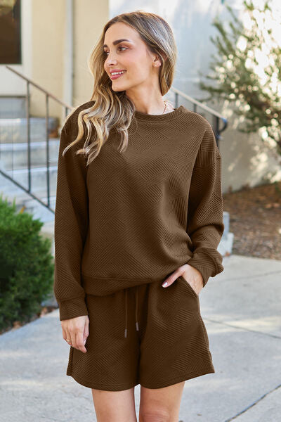 Women's Textured Long Sleeve Top and Shorts Set | Loungewear | Ro + Ivy