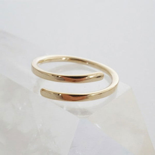 Women’s Delicate Wrap Around Ring – One Size outfit idea for women | Ro + Ivy