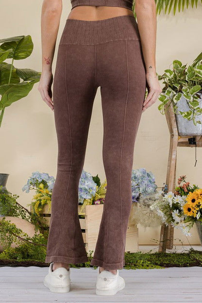 Women's Stone Washed Ribbed Yoga Pants - Ro + Ivy
