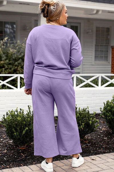 Women's Two-Piece Long Sleeve Top and Pant Set - Ro + Ivy