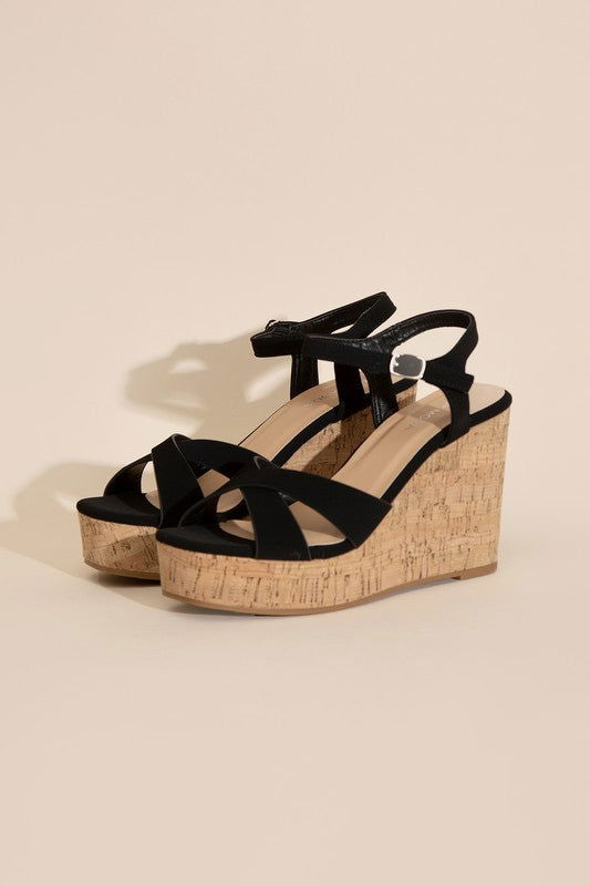 Women's Wedge Heel Sandals in Black – BLACK outfit idea for women | Ro + Ivy