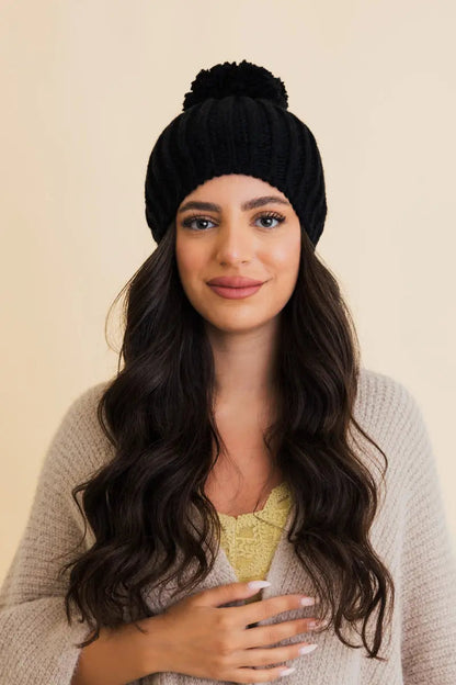 Chunky Cable Knit Pom Beanie Black