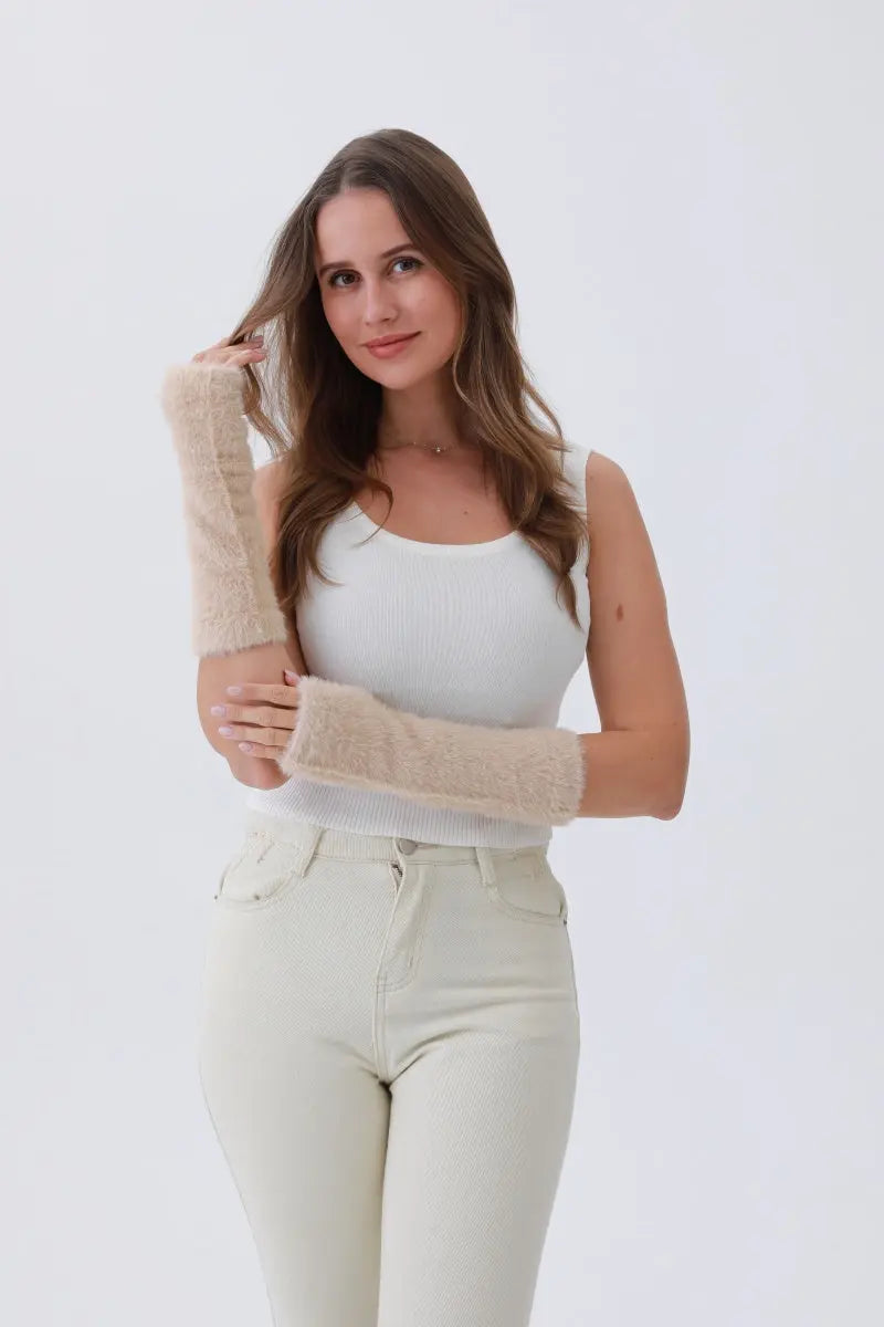 Cozy Ultra-Soft Winter Arm Hand Warmers – Must-Have Cold-Weather Comfort ❄️💖 Beige