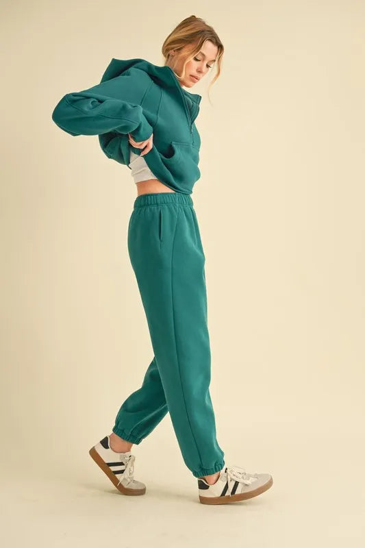 Drawstring Elastic Waist Joggers in Teal | Trendy Joggers Outfit Idea for Women by Ro + Ivy | Elevated Basics, Modern Comfort & Style