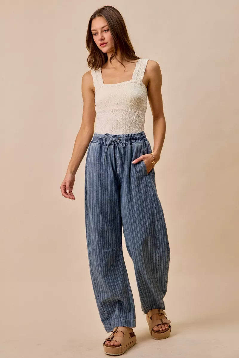 Stripe Denim Barrel Jeans Drawstring Waistband | Trendy Jeans Outfit Idea for Women by Ro + Ivy | Elevated Basics, Modern Comfort & Style