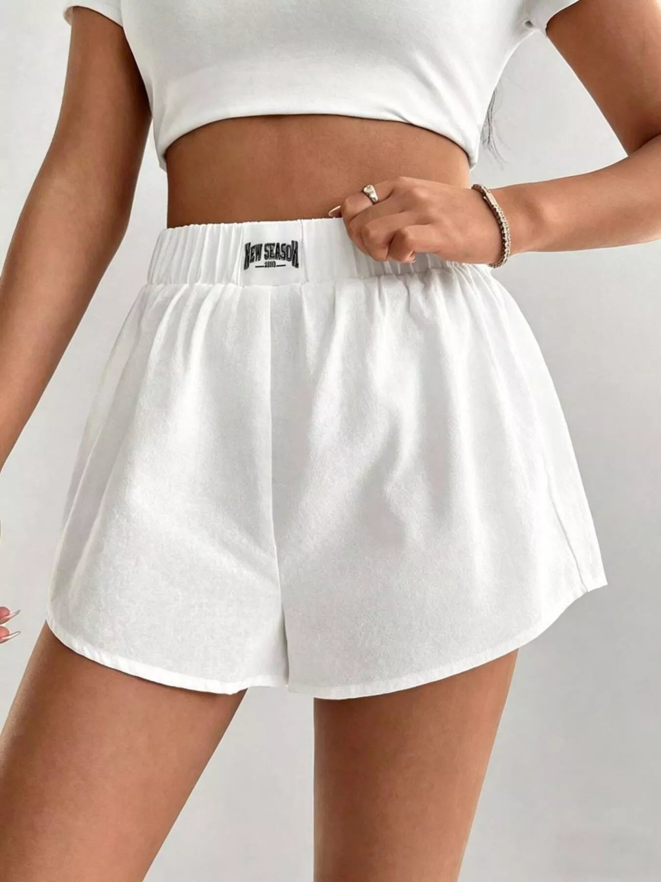 Women's Elastic Waistband Casual Shorts - White Shorts