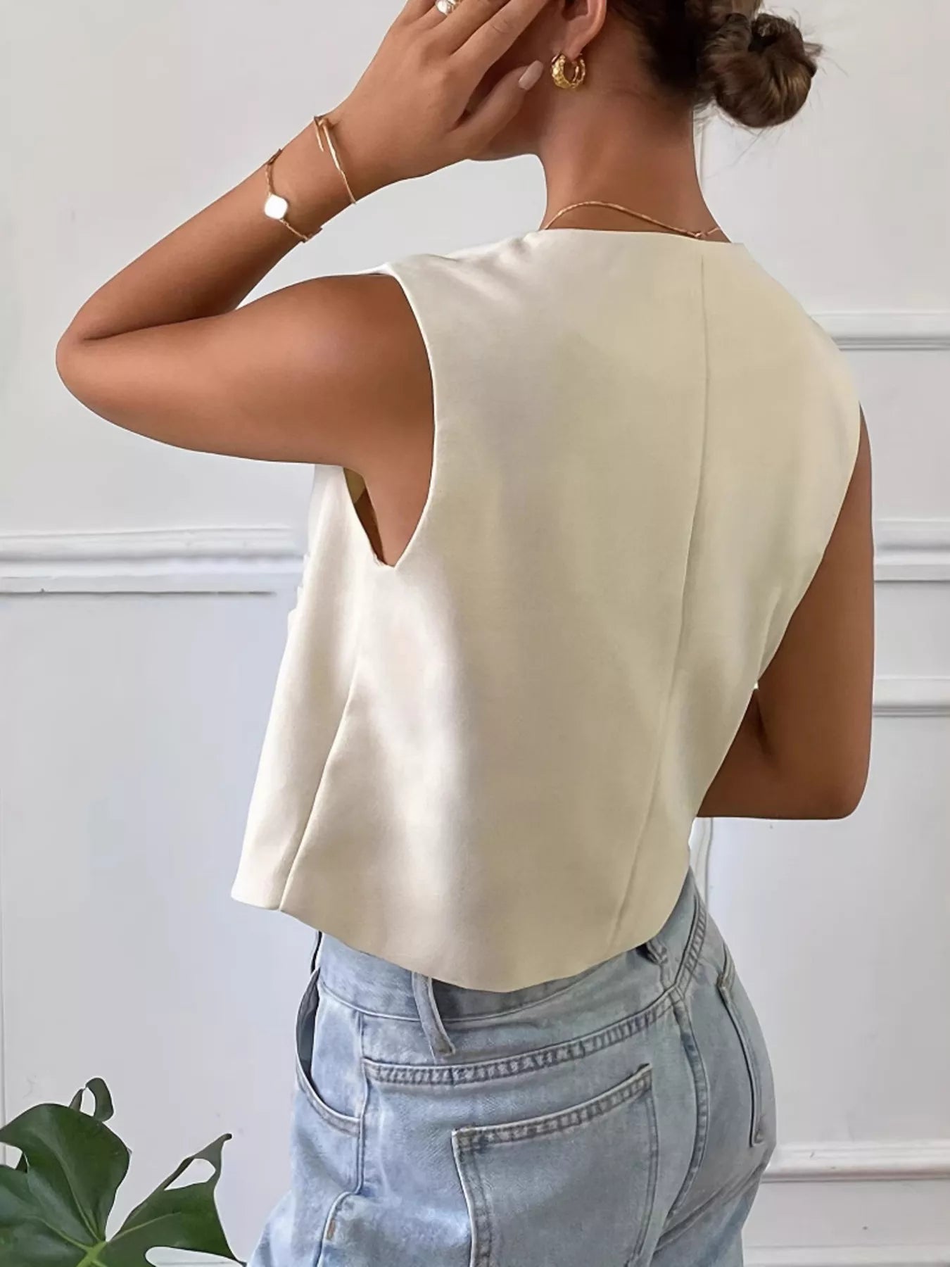 Women's Button Down Sleeveless Vest - Button-Down Vests