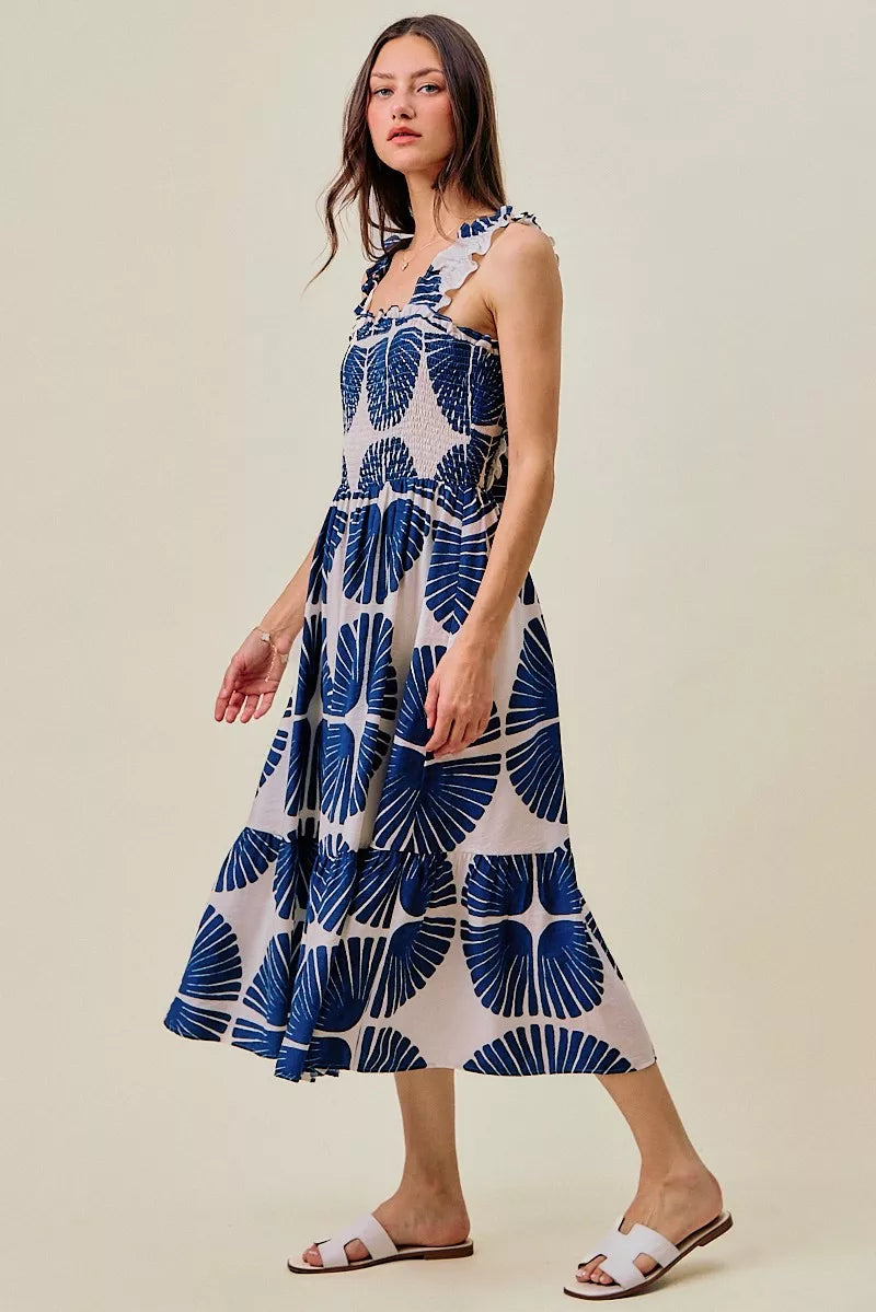 Women's Abstract Print Smocked Tiered Midi Dress - Midi Dresses