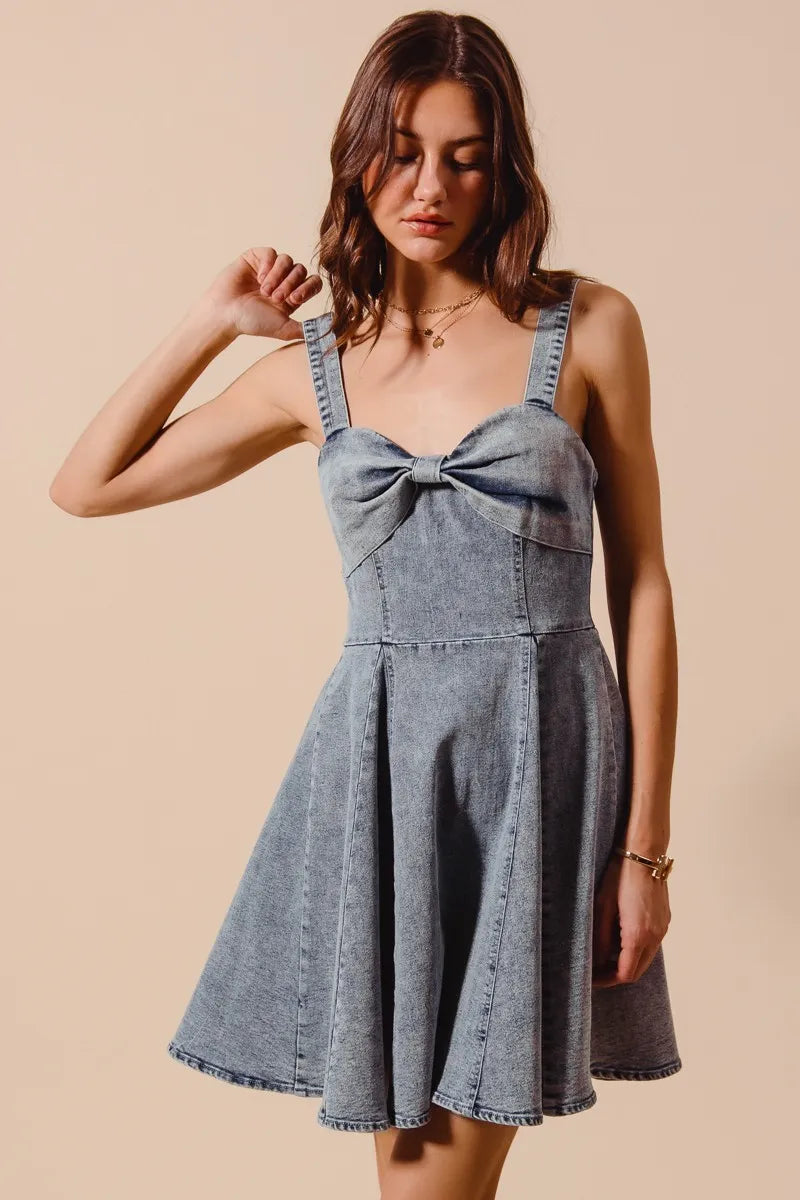 Mineral Washed Sweetheart Bow Neckline Fit and Flare Dress in Denim | Trendy Knee Length Dresses Outfit Idea for Women by Ro + Ivy | Elevated Basics, Modern Comfort & Style