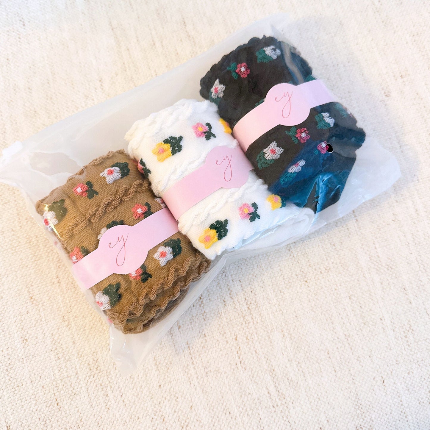 Mini Flower Embossed Crew Socks 3-Pack — Soft Textured Knit - Socks