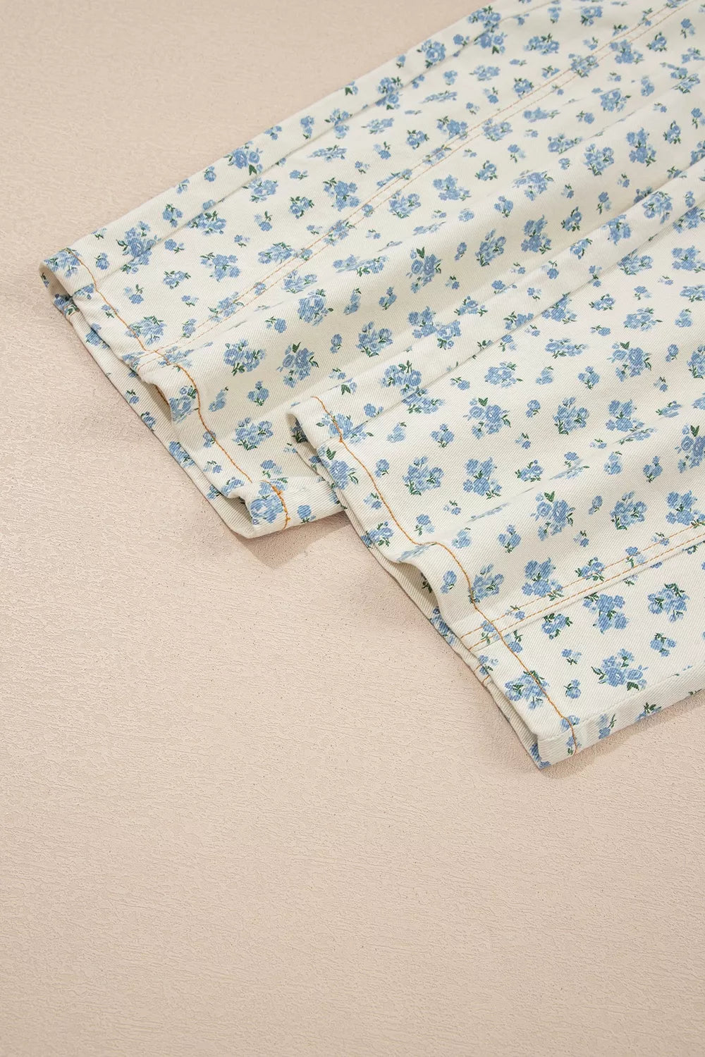 Women's Grommet Knot Waist Floral Barrel Leg Jeans - Jeans