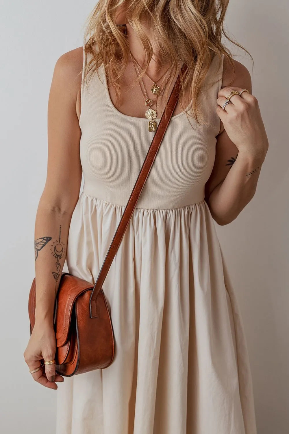 Women's Scoop Neck Ribbed Bodice Sleeveless Midi Tank Dress - Midi Dresses
