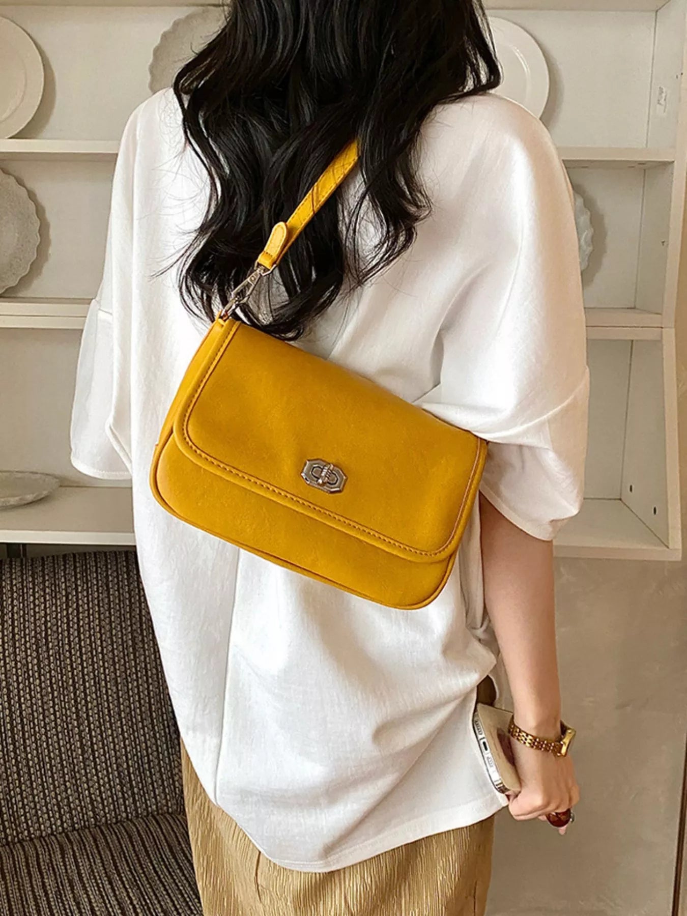 Twist Lock Shoulder Bag