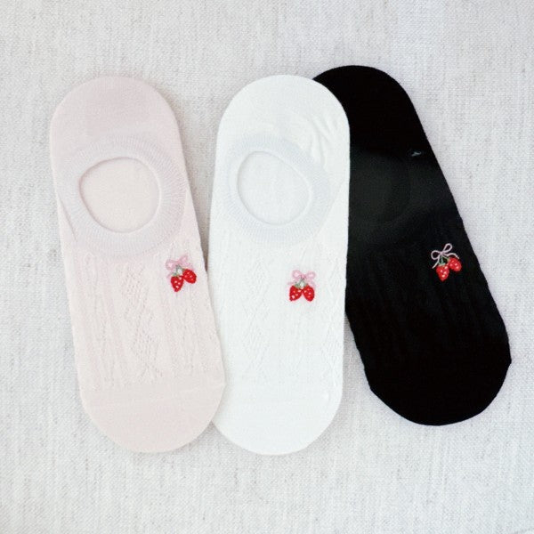 As Shown One Size Set Of 3 Side Strawberry Low Cut Socks | Trendy Socks Outfit Idea for Women by Ro + Ivy | Elevated Basics, Modern Comfort & Style