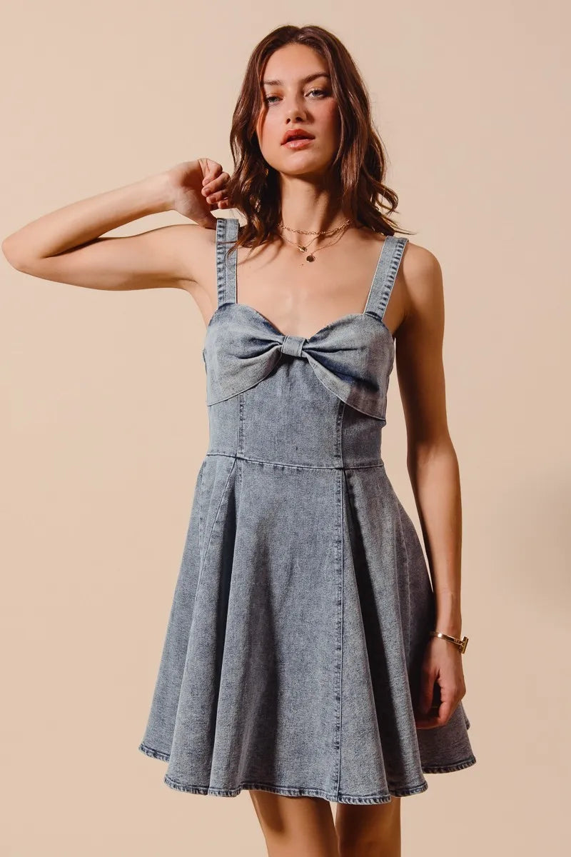 Mineral Washed Sweetheart Bow Neckline Fit and Flare Dress in Denim | Trendy Knee Length Dresses Outfit Idea for Women by Ro + Ivy | Elevated Basics, Modern Comfort & Style