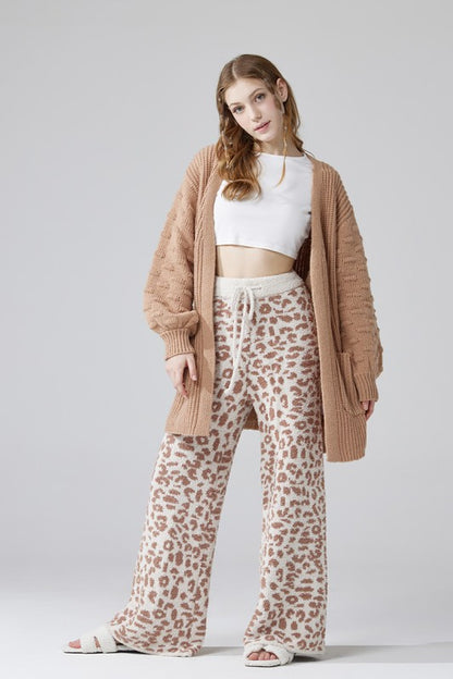 Oversized Balloon Long Sleeve Longline Cardigan With Pockets | Trendy Cardigans Outfit Idea for Women by Ro + Ivy | Elevated Basics, Modern Comfort & Style