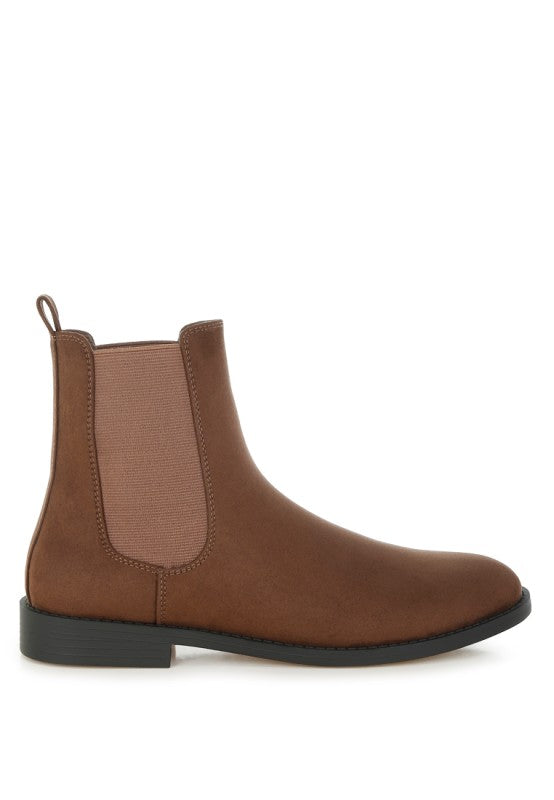 Low Block Heel Chelsea Boots | Trendy Boots Outfit Idea for Women by Ro + Ivy | Elevated Basics, Modern Comfort & Style