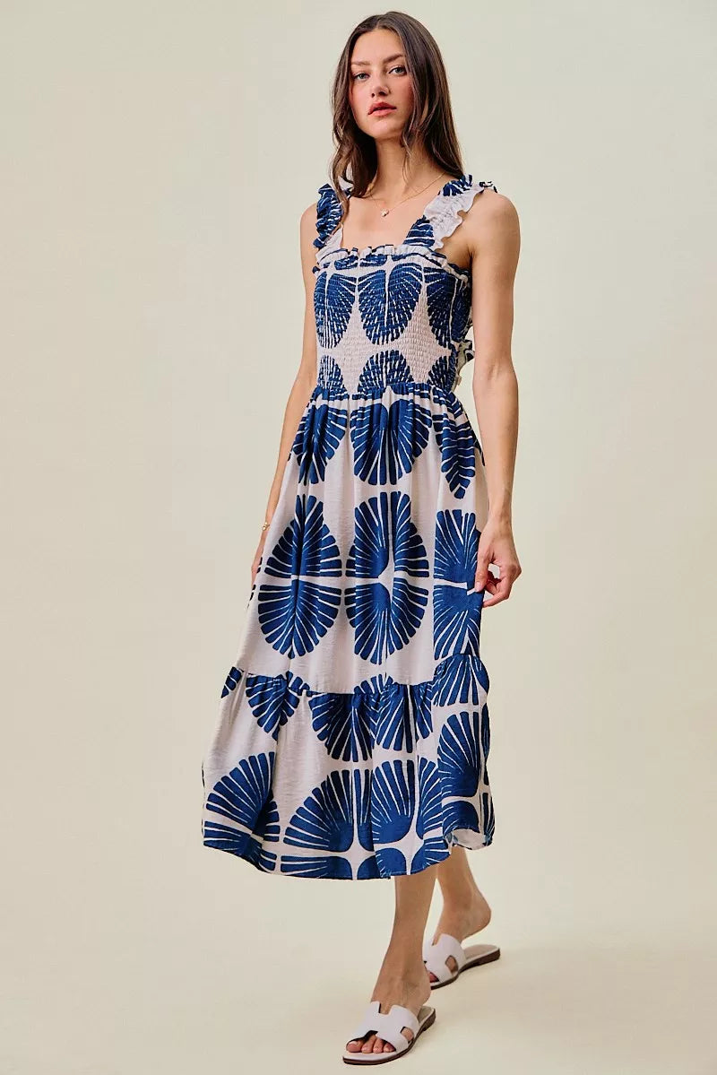 Women's Abstract Print Smocked Tiered Midi Dress - Midi Dresses