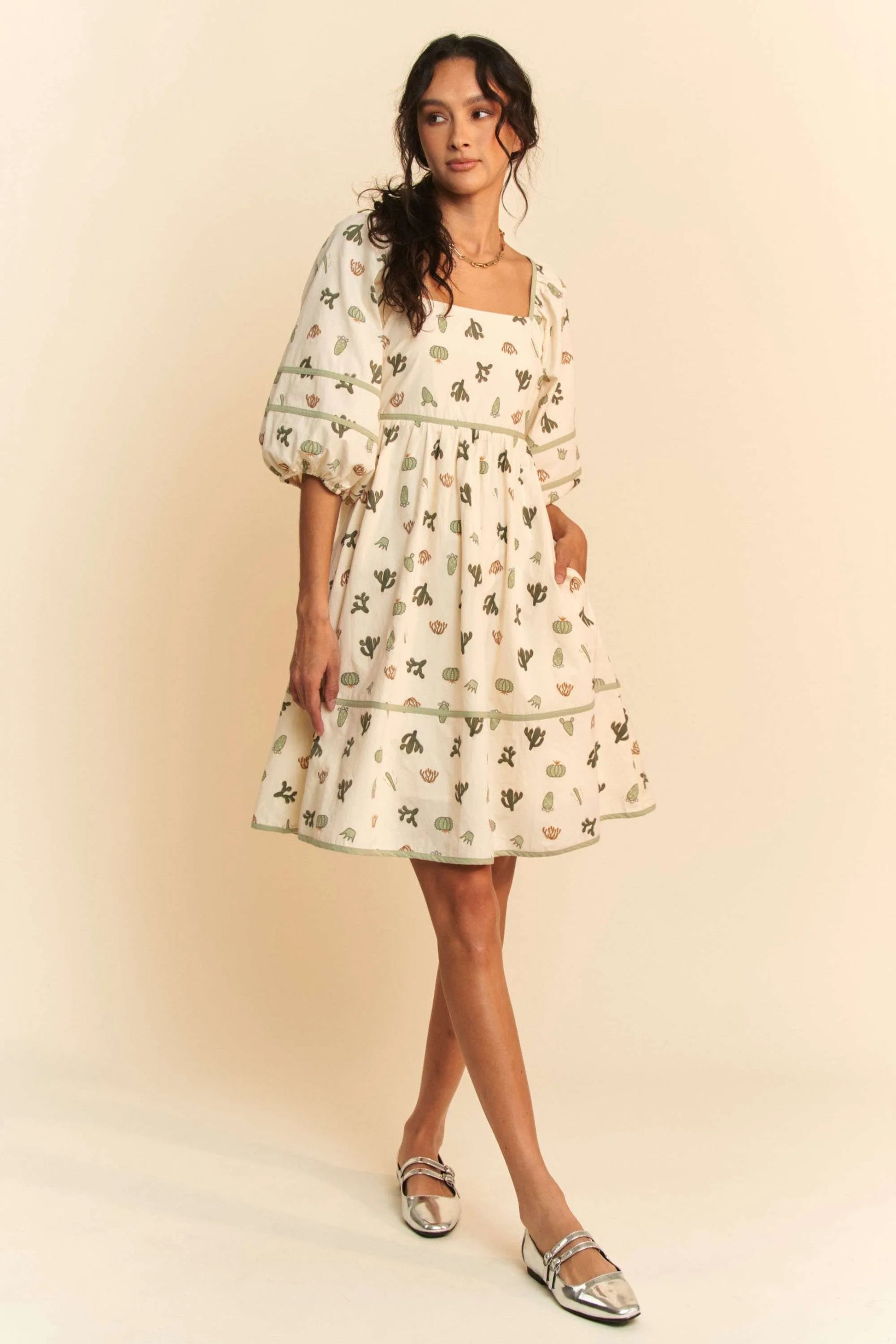 Cactus Printed Poplin Contrast Piping Mini Dress – outfit idea for women | Ro + Ivy